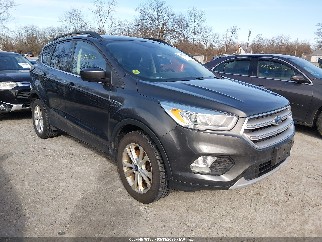 2018 Ford Escape, VIN 1FMCU9HDXJUD28285. Фото 1 з 6 з аукціону IAAI. Каталог авто зі США OpenDataCar.