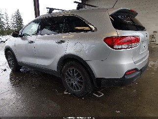 2017 Kia Sorento, VIN 5XYPGDA54HG334937. Фото 3 з 6 з аукціону IAAI. Каталог авто зі США OpenDataCar.