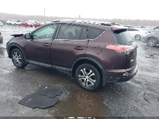 2017 Toyota RAV4, VIN 2T3BFREV6HW553470. Фото 3 з 6 з аукціону IAAI. Каталог авто зі США OpenDataCar.