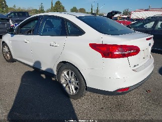 2015 Ford Focus, VIN 1FADP3F24FL380304. Фото 3 з 6 з аукціону IAAI. Каталог авто зі США OpenDataCar.