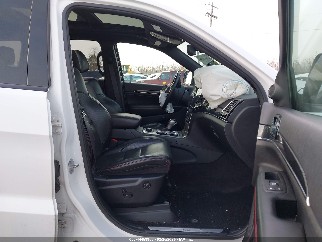 2019 Jeep Grand Cherokee, VIN 1C4RJFLT1KC553299. Zdjęcie 5 z 6 z aukcji IAAI. Katalog aut z USA OpenDataCar.