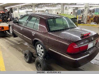 2001 Mercury Grand Marquis, VIN 2MEFM75W21X608091. Фото 2 з 6 з аукціону IAAI. Каталог авто зі США OpenDataCar.