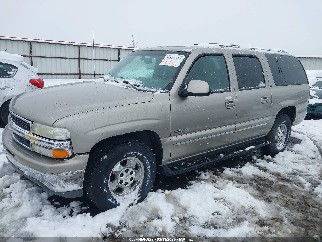2000 Chevrolet Suburban 1500, VIN 3GNFK16T8YG173923. Фото 2 з 6 з аукціону IAAI. Каталог авто зі США OpenDataCar.