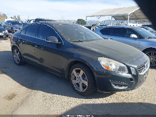 2012 Volvo S60, VIN YV1622FS1C2099911. Фото 1 з 6 з аукціону IAAI. Каталог авто зі США OpenDataCar.