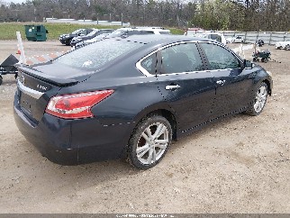 2013 Nissan Altima, VIN 1N4BL3AP9DC239926. Фото 4 з 6 з аукціону IAAI. Каталог авто зі США OpenDataCar.