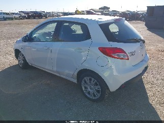 2012 Mazda 2, VIN JM1DE1KY4C0137877. Фото 3 з 6 з аукціону IAAI. Каталог авто зі США OpenDataCar.