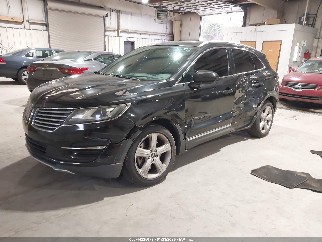 2015 Lincoln MKC, VIN 5LMCJ1A9XFUJ41410. Фото 2 з 6 з аукціону IAAI. Каталог авто зі США OpenDataCar.