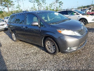2014 Toyota Sienna, VIN 5TDYK3DC9ES506076. Фото 1 з 6 з аукціону IAAI. Каталог авто зі США OpenDataCar.