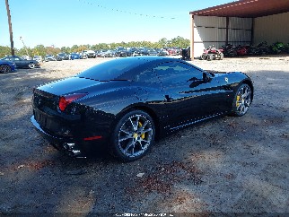 2013 Ferrari California, VIN ZFF65TJA1D0193934. Фото 4 з 6 з аукціону IAAI. Каталог авто зі США OpenDataCar.