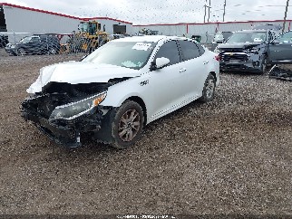 2018 Kia Optima, VIN 5XXGT4L36JG234369. Фото 2 з 6 з аукціону IAAI. Каталог авто зі США OpenDataCar.