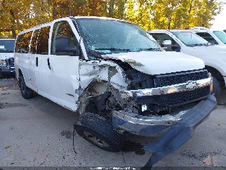 2005 Chevrolet Express 2500, VIN 1GAHG39U851217540. Фото 1 з 6 з аукціону IAAI. Каталог авто зі США OpenDataCar.