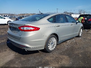 2015 Ford Fusion, VIN 3FA6P0LU5FR167585. Фото 4 з 6 з аукціону IAAI. Каталог авто зі США OpenDataCar.