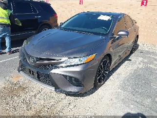2020 Toyota Camry, VIN 4T1K61BK6LU014389. Фото 2 з 6 з аукціону IAAI. Каталог авто зі США OpenDataCar.