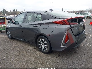 2020 Toyota Prius Prime, VIN JTDKARFP5L3135377. Фото 3 з 6 з аукціону IAAI. Каталог авто зі США OpenDataCar.