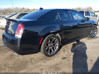 2018 Chrysler 300, VIN 2C3CCABGXJH148467. Фото 4 з 6 з аукціону IAAI. Каталог авто зі США OpenDataCar.