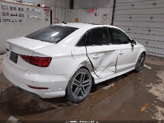 2019 Audi A3, VIN WAUGUGFF0K1011243. Фото 4 из 6 с аукциона IAAI. Каталог авто из США OpenDataCar.