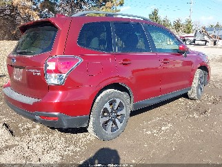 2017 Subaru Forester, VIN JF2SJAEC5HH458159. Фото 4 з 6 з аукціону IAAI. Каталог авто зі США OpenDataCar.