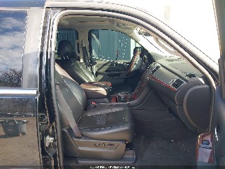 2012 Cadillac Escalade ESV, VIN 1GYS4HEF6CR233321. Фото 5 з 6 з аукціону IAAI. Каталог авто зі США OpenDataCar.