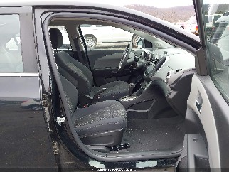 2016 Chevrolet Sonic, VIN 1G1JC5SB2G4117890. Фото 5 з 6 з аукціону IAAI. Каталог авто зі США OpenDataCar.