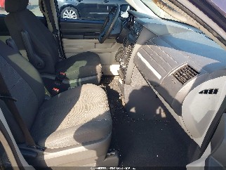 2008 Dodge Grand Caravan, VIN 2D8HN44HX8R151264. Фото 5 з 6 з аукціону IAAI. Каталог авто зі США OpenDataCar.