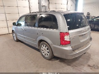 2015 Chrysler Town & Country, VIN 2C4RC1BG1FR544407. Фото 3 из 6 с аукциона IAAI. Каталог авто из США OpenDataCar.