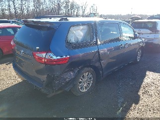2015 Toyota Sienna, VIN 5TDYK3DC1FS533175. Фото 4 з 6 з аукціону IAAI. Каталог авто зі США OpenDataCar.