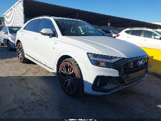 2020 Audi Q8, VIN WA1FVAF1XLD025108. Фото 1 з 6 з аукціону IAAI. Каталог авто зі США OpenDataCar.