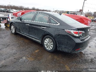 2016 Hyundai Sonata Hybrid, VIN KMHE24L17GA015901. Фото 3 из 6 с аукциона IAAI. Каталог авто из США OpenDataCar.