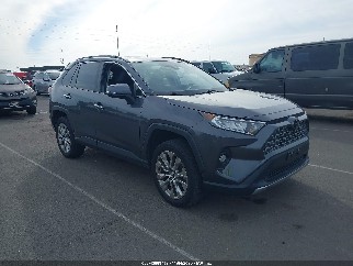 2021 Toyota RAV4, VIN JTMY1RFVXMD076363. Фото 1 з 6 з аукціону IAAI. Каталог авто зі США OpenDataCar.