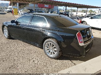 2013 Chrysler 300, VIN 2C3CCAAG9DH588654. Zdjęcie 3 z 6 z aukcji IAAI. Katalog aut z USA OpenDataCar.