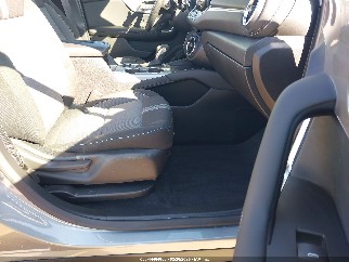 2025 Chevrolet Blazer, VIN 3GNKBCR44SS267493. Фото 5 из 6 с аукциона IAAI. Каталог авто из США OpenDataCar.