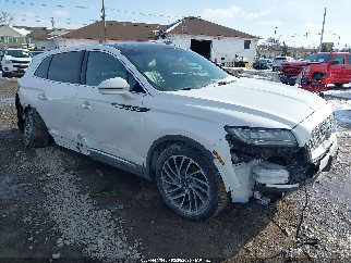 2019 Lincoln Nautilus, VIN 2LMPJ8L98KBL46478. Фото 1 з 6 з аукціону IAAI. Каталог авто зі США OpenDataCar.