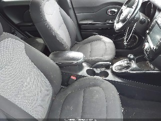 2018 Kia Soul, VIN KNDJP3A55J7565882. Фото 5 з 6 з аукціону IAAI. Каталог авто зі США OpenDataCar.