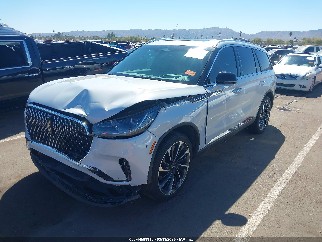 2025 Lincoln Aviator, VIN 5LM5J7XCXSGL23132. Фото 2 з 6 з аукціону IAAI. Каталог авто зі США OpenDataCar.