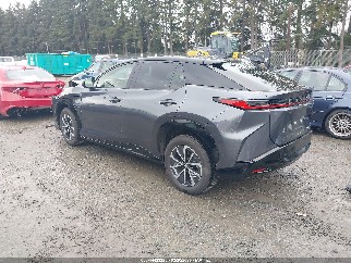 2023 Lexus RZ 450e, VIN JTJAAAAB1PA019407. Фото 3 из 6 с аукциона IAAI. Каталог авто из США OpenDataCar.