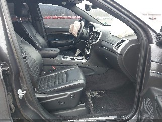 2018 Jeep Grand Cherokee, VIN 1C4RJFBT5JC165041. Zdjęcie 5 z 6 z aukcji IAAI. Katalog aut z USA OpenDataCar.