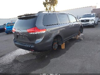2014 Toyota Sienna, VIN 5TDYK3DC1ES483814. Фото 4 з 6 з аукціону IAAI. Каталог авто зі США OpenDataCar.