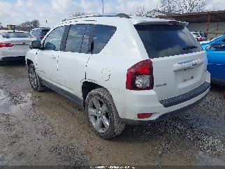 2015 Jeep Compass, VIN 1C4NJDEB1FD169112. Фото 3 з 6 з аукціону IAAI. Каталог авто зі США OpenDataCar.