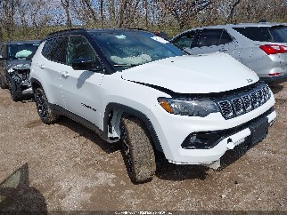 2025 Jeep Compass, VIN 3C4NJDCN9ST623365. Фото 1 из 6 с аукциона IAAI. Каталог авто из США OpenDataCar.