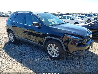 2017 Jeep Cherokee, VIN 1C4PJLCBXHW517521. Фото 1 з 6 з аукціону IAAI. Каталог авто зі США OpenDataCar.