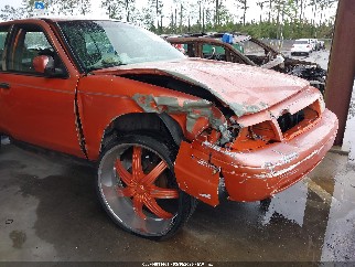 1998 Ford Crown Victoria, VIN 2FAFP73W5WX166450. Фото 6 з 6 з аукціону IAAI. Каталог авто зі США OpenDataCar.