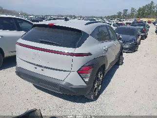 2024 Hyundai Kona, VIN KM8HB3AB6RU123074. Фото 4 з 6 з аукціону IAAI. Каталог авто зі США OpenDataCar.