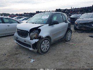 2016 Smart Fortwo, VIN WMEFJ5DA0GK076468. Фото 2 з 6 з аукціону IAAI. Каталог авто зі США OpenDataCar.