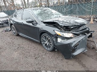 2020 Toyota Camry, VIN 4T1G11AK2LU319832. Фото 1 з 6 з аукціону IAAI. Каталог авто зі США OpenDataCar.