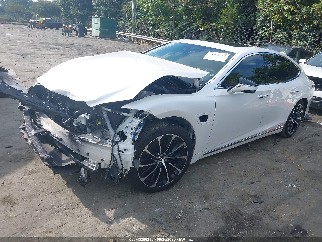 2022 Lexus LS 500h, VIN JTHGYLGF8N5002462. Фото 2 з 6 з аукціону IAAI. Каталог авто зі США OpenDataCar.