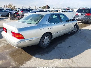 2000 Lexus LS 400, VIN JT8BH28F8Y0180912. Photo 4 of 6 from IAAI auction. OpenDataCar US salvage catalog.