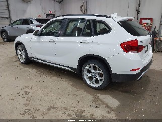 2013 Bmw X1, VIN WBAVL1C57DVR89138. Фото 3 з 6 з аукціону IAAI. Каталог авто зі США OpenDataCar.