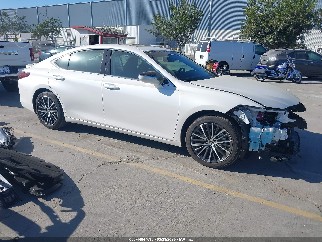 2024 Lexus ES 300h, VIN 58ADA1C11RU052644. Фото 1 з 6 з аукціону IAAI. Каталог авто зі США OpenDataCar.