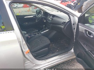 2019 Nissan Sentra, VIN 3N1AB7AP4KY366316. Фото 5 з 6 з аукціону IAAI. Каталог авто зі США OpenDataCar.