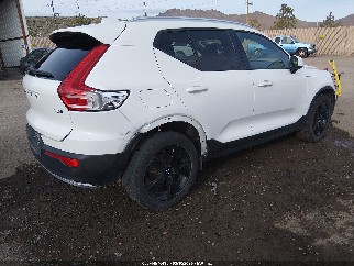 2020 Volvo XC40, VIN YV4162UK3L2310398. Фото 4 з 6 з аукціону IAAI. Каталог авто зі США OpenDataCar.